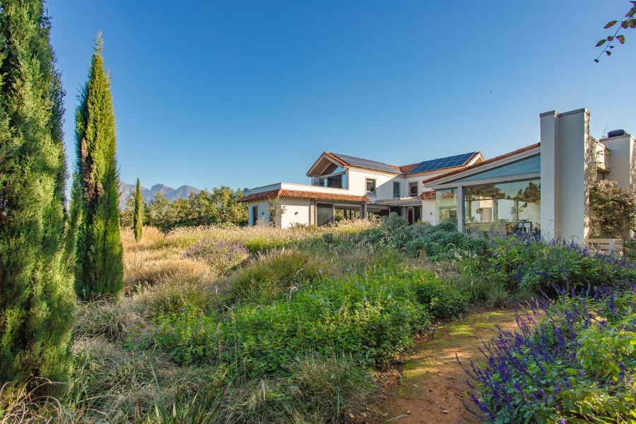 4 Bedroom Property for Sale in Winelands Western Cape